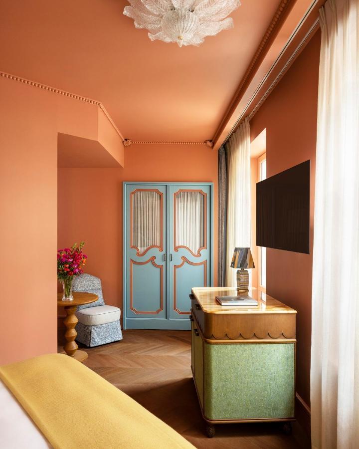 Hotel Le Grand Mazarin Paris Exterior foto