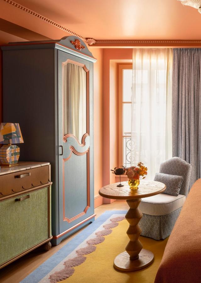 Hotel Le Grand Mazarin Paris Exterior foto
