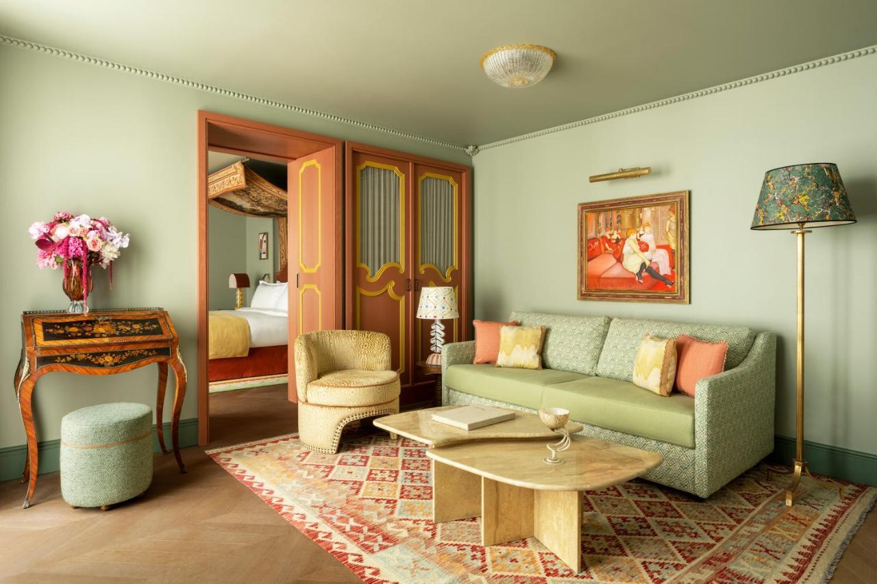 Hotel Le Grand Mazarin Paris Exterior foto